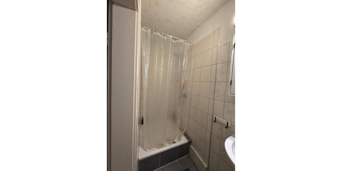 Etagenwohnung Braunschweig - 4 Zimmer, 82 m&sup2;, 835&euro; | Angebot:26261964