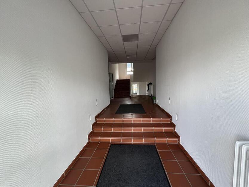 Büros zur Miete: von 208 m² bis 1.011 m² zimmer