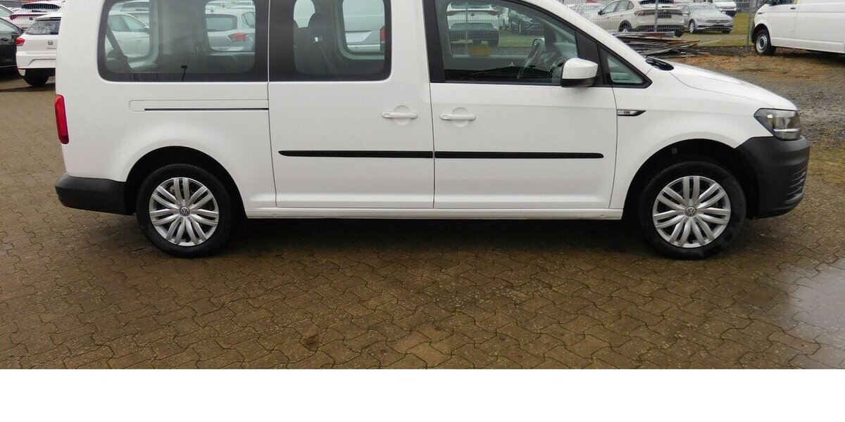 VW Caddy Maxi Abt-e Elektrik DSG 5 Sitze Navi 18.800 km 15.990 € Vordorf 38533