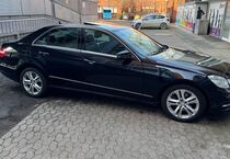Mercedes E 220