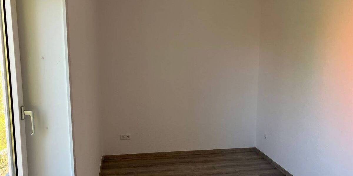 Etagenwohnung Salzgitter Lebenstedt - 4 Zimmer, 74 m&sup2;, 446&euro; | Angebot:26259206