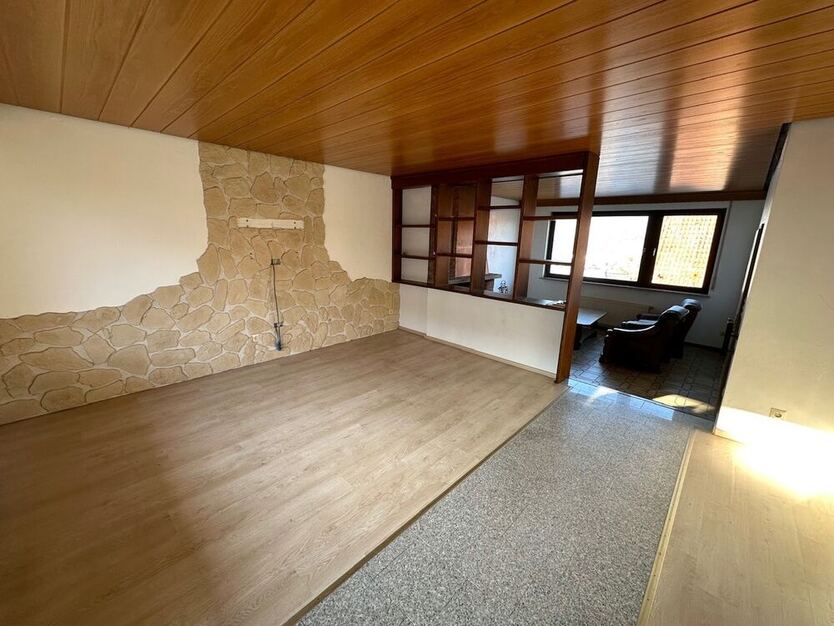 Großzügiges Wohnen mit tollem Weitblick 9 zimmer