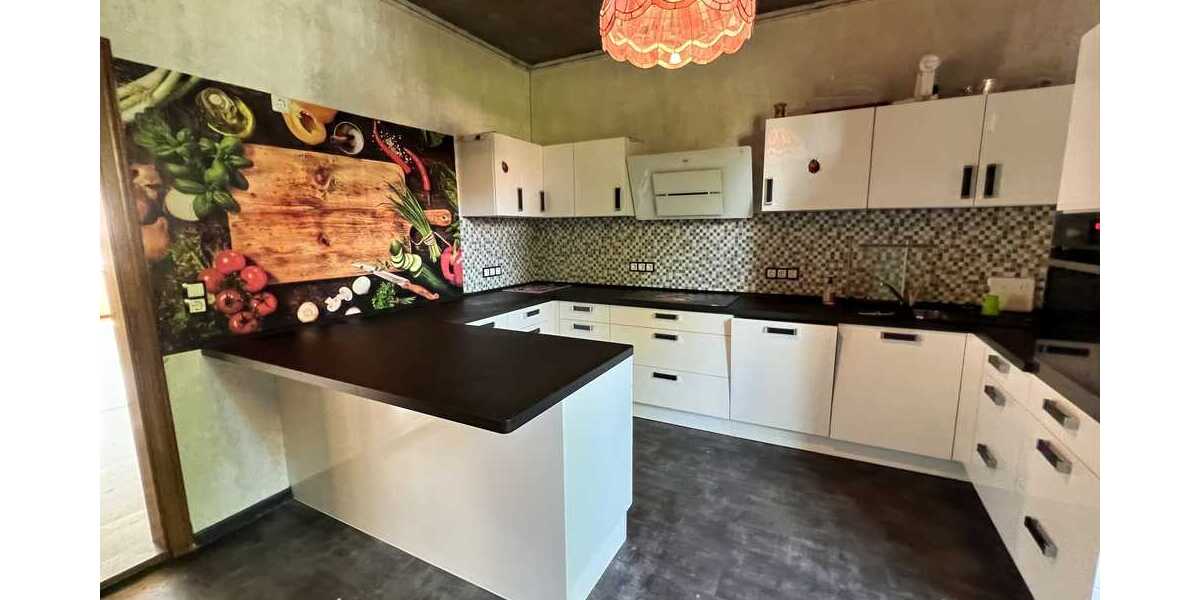 Saniertes Objekt mit großer Scheune 9 zimmer