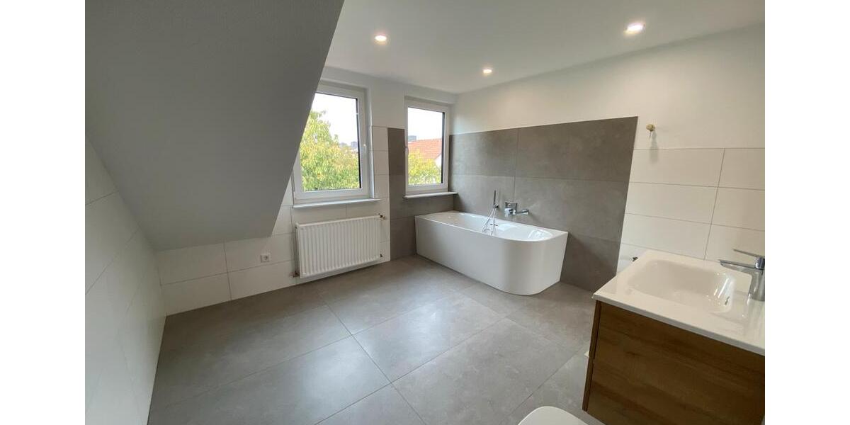 Maisonettenwohnung Braunschweig Heidberg-Melverode - 5 Zimmer, 130 m&sup2;, 1.560&euro; | Angebot:26395933