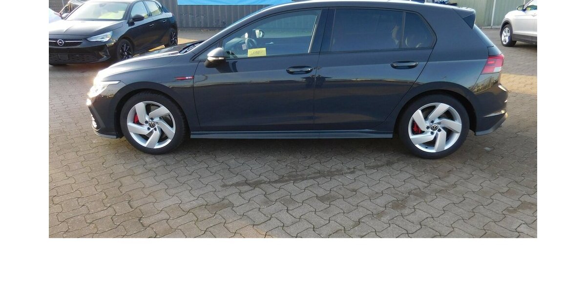 VW Golf 2.0 VIII GTI Performance 4TRG TSI BMT Navi 25.600 km 24.990 &euro; Vordorf 38533