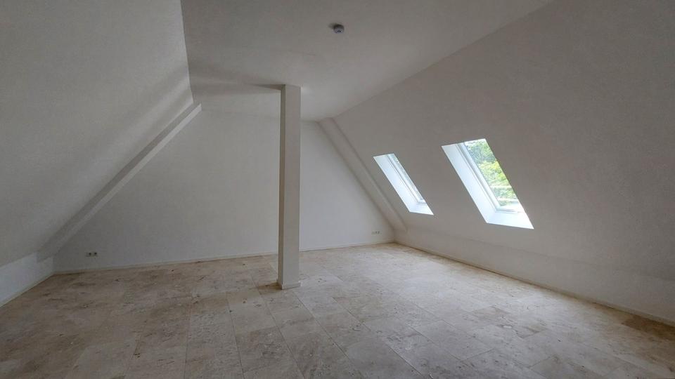 Dachgeschoßwohnung Goslar Jürgenohl - 4 Zimmer, 161 m&sup2;, 1.612&euro; | Angebot:24459342