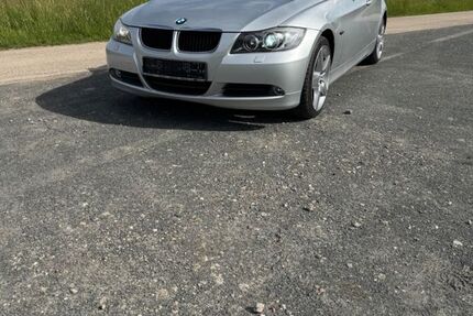 BMW 320 163.000 km 3.200 &euro; algermissen 31191
