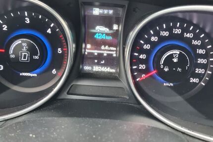 Hyundai SANTA FE 183.000 km 12.200 &euro; Braunschweig 38106