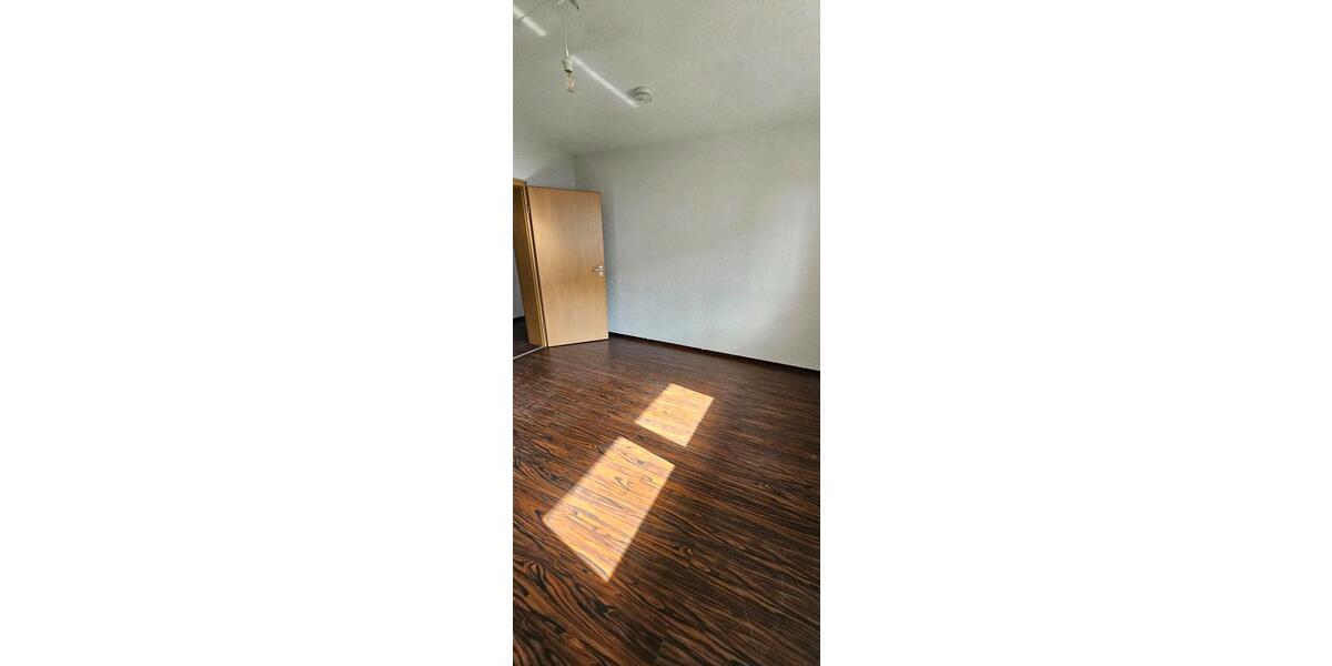 Etagenwohnung Wolfenbüttel Adersheim - 3 Zimmer, 75 m&sup2;, 179.997&euro; | Angebot:26129805