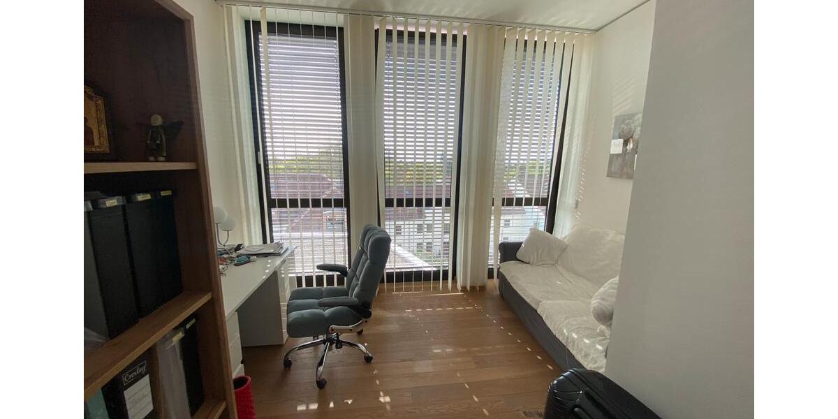 Etagenwohnung Braunschweig - 4 Zimmer, 140 m&sup2;, 2.150&euro; | Angebot:26383609