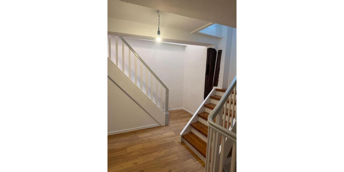 Etagenwohnung Goslar - 4 Zimmer, 110 m&sup2;, 1.020&euro; | Angebot:26588533