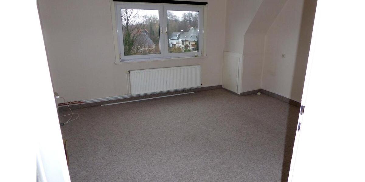 Dachgeschoßwohnung Goslar - 5 Zimmer, 90 m&sup2;, 700&euro; | Angebot:26133170