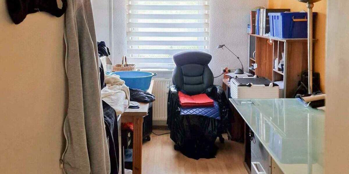 3 Zimmer Wohnung in Hochpaterre 3 zimmer