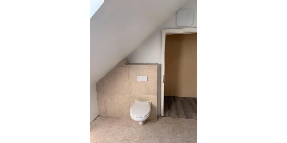 Dachgeschoßwohnung Ilsede - 4.5 Zimmer, 109 m&sup2;, 700&euro; | Angebot:26313188