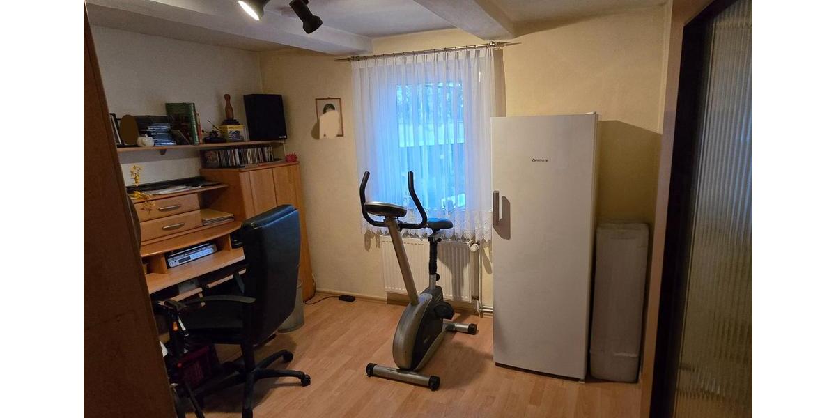 5-Zimmer-Eigentumswohnung mit Doppelhaushälfte-Charakter 5 zimmer