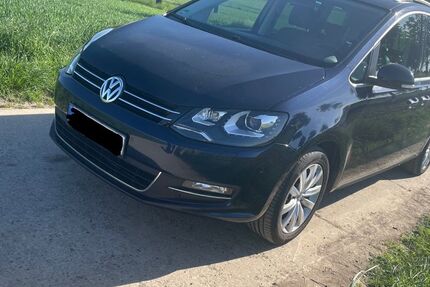 VW Sharan 217.000 km 12.800 € Braunschweig 38102