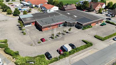 VIELE MÖGLICHKEITEN IM GEWERBEGEBIET