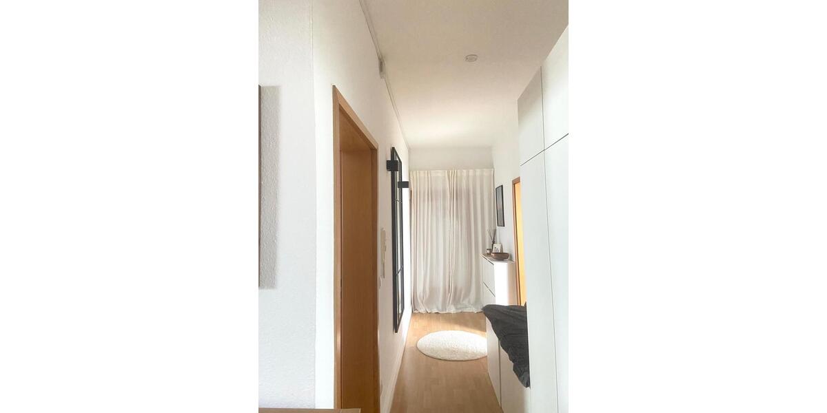 Dachgeschoßwohnung Braunschweig Wabe-Schunter-Beberbach - 2.5 Zimmer, 90 m&sup2;, 810&euro; | Angebot:25232088