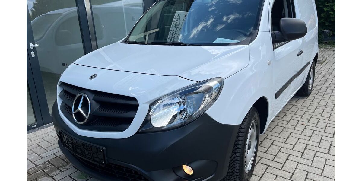 Mercedes-Benz Citan 106.200 km 7.999 &euro; BRAUNSCHWEIG 38122