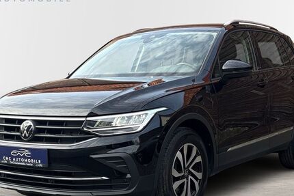 VW Tiguan 75.000 km 24.990 &euro; Goslar 38640