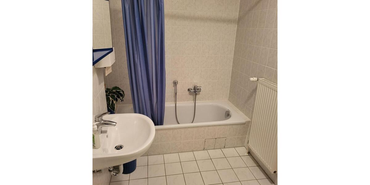 Etagenwohnung Salzgitter Ortschaft Ost - 3 Zimmer, 120 m&sup2;, 800&euro; | Angebot:25263771