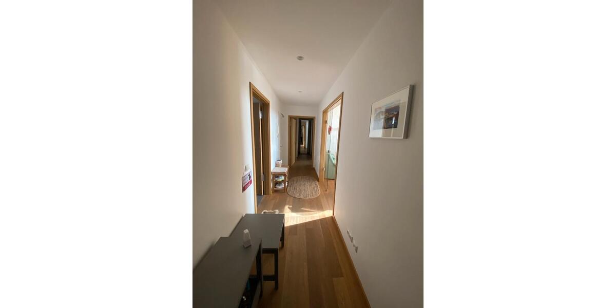 Etagenwohnung Braunschweig - 4 Zimmer, 140 m&sup2;, 2.150&euro; | Angebot:26383609