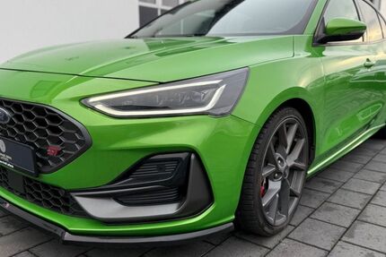 Ford Focus 49.000 km 28.490 € Ilsede 31246