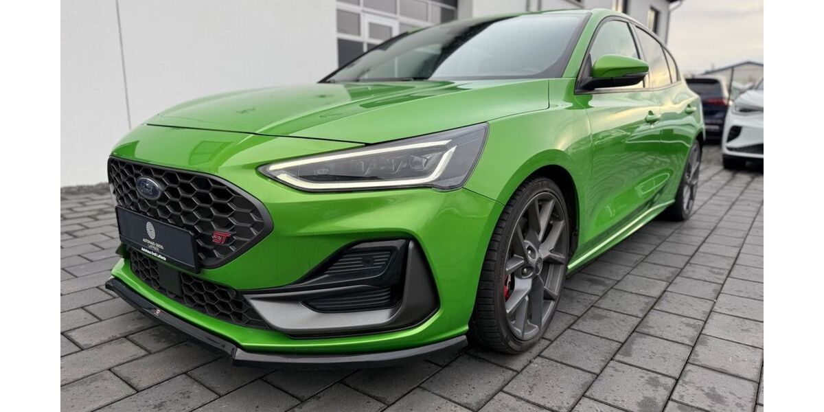 Ford Focus 49.000 km 28.490 € Ilsede 31246