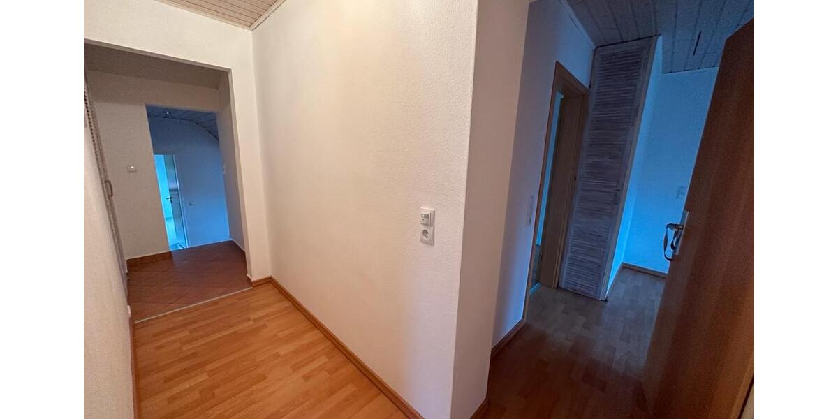 Doppelhaushälfte zu vermieten, ab 15.3. in Groß Schwülper 5 zimmer