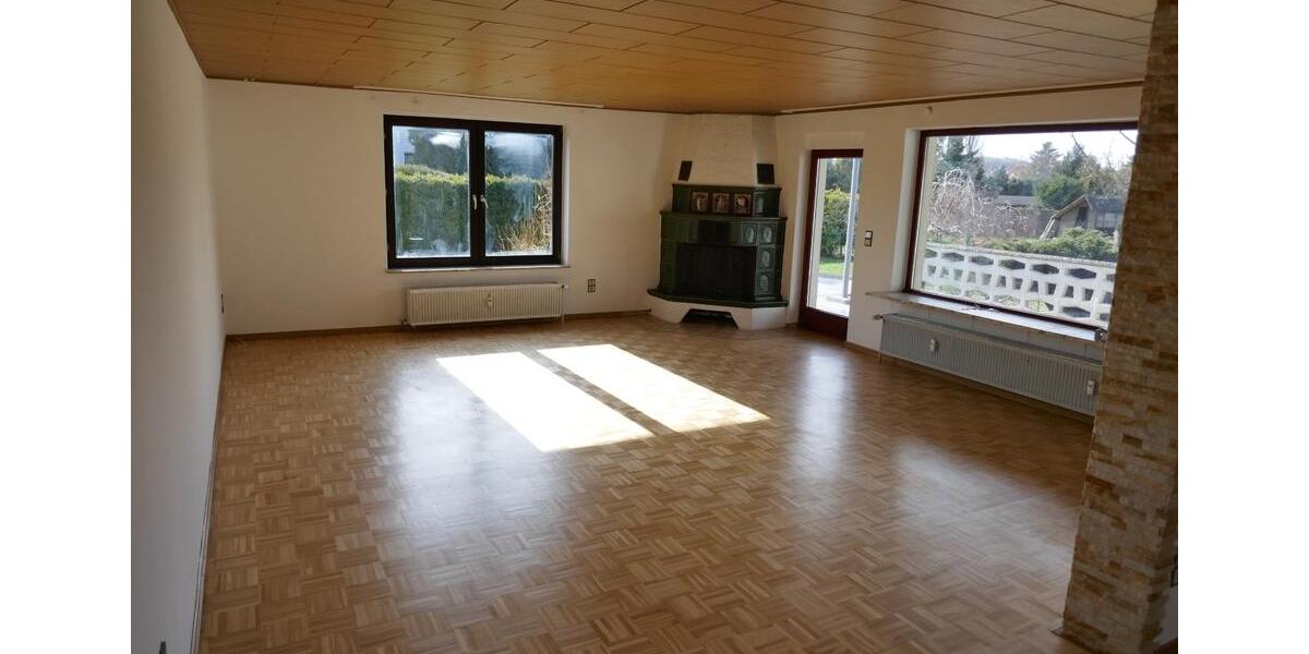 Erdgeschoßwohnung Meine - 5 Zimmer, 150 m&sup2;, 1.050&euro; | Angebot:25151377