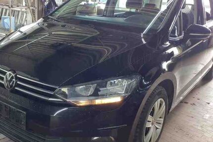 VW Touran 88.000 km 22.890 &euro; Goslar 38640