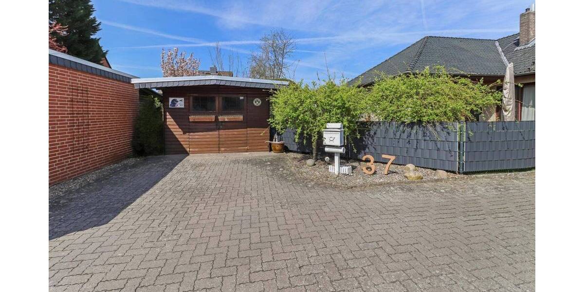 Einfamilienhaus Lengede - 5 Zimmer, 140 m&sup2;, 485.000&euro; | Angebot:26276685