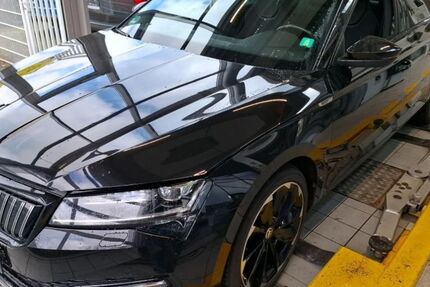 Skoda Superb 93.650 km 24.890 &euro; Braunschweig 38114