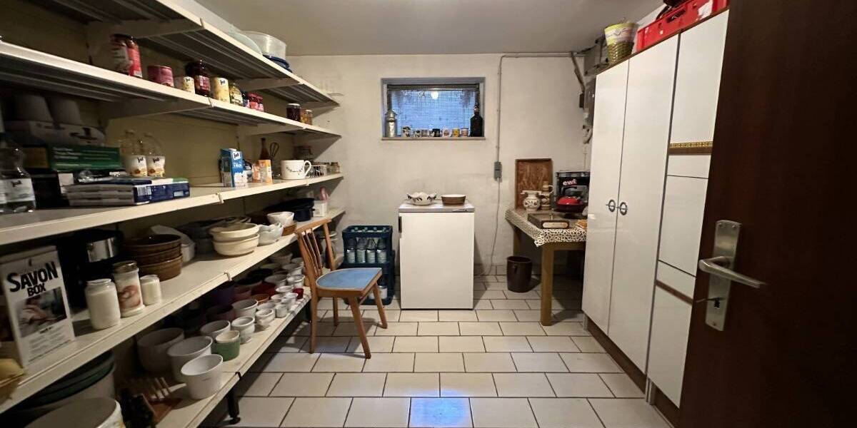 Reihenendhaus mit grünem Garten und Garage! 5 zimmer