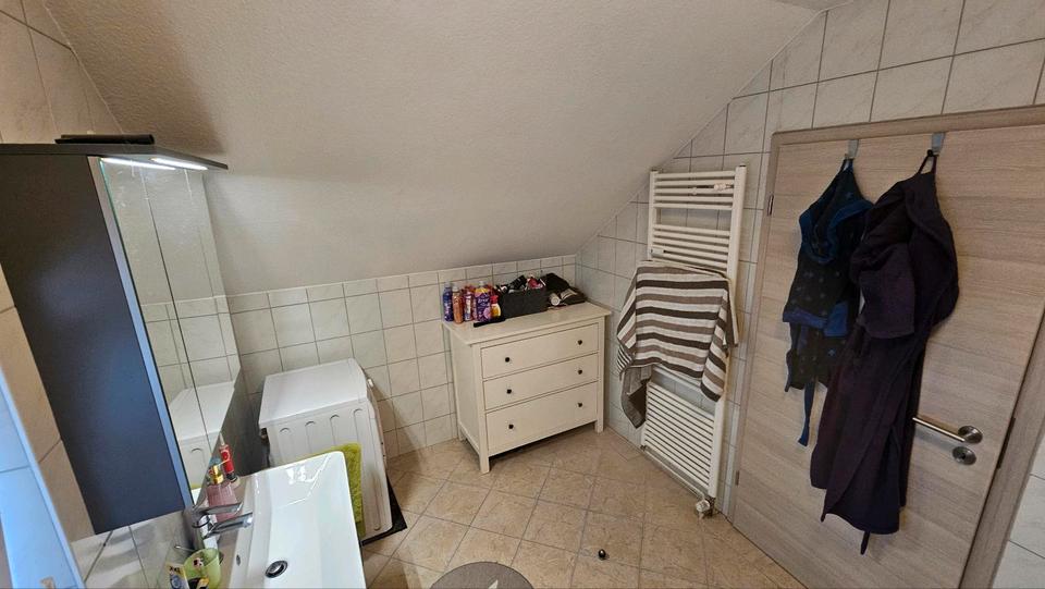 Dachgeschoßwohnung Schladen-Werla Werla - 2 Zimmer, 74 m&sup2;, 800&euro; | Angebot:25397260