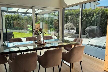 Modernes EFH (267 m²) mit Pool