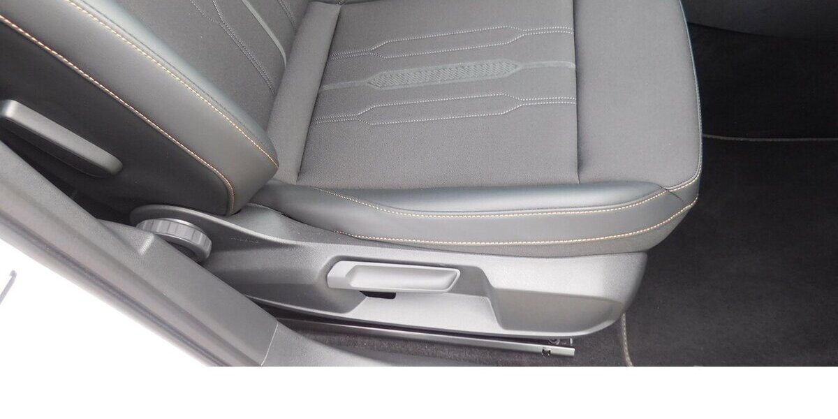 Cupra Formentor 1.5 TSI BMT Klima LED Alu Navi 27.400 km 23.990 € Vordorf 38533