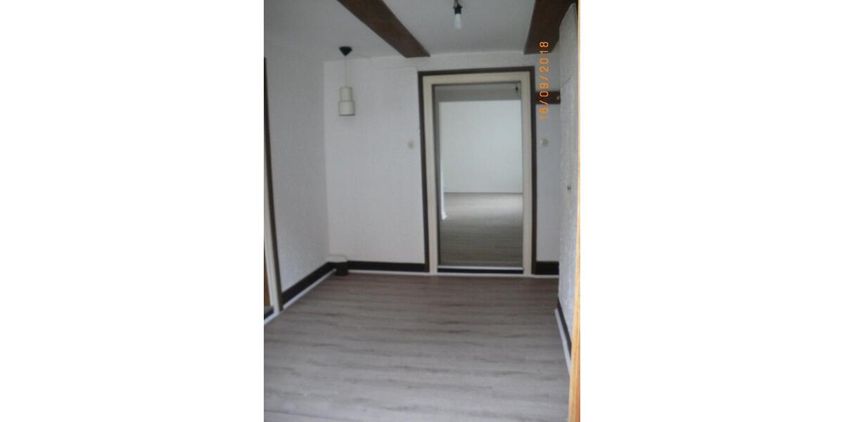 Etagenwohnung Holle - 6 Zimmer, 124 m&sup2;, 780&euro; | Angebot:26662502