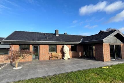 Renovierter Bungalow mit großem Garten in ruhiger Lage! 3 zimmer