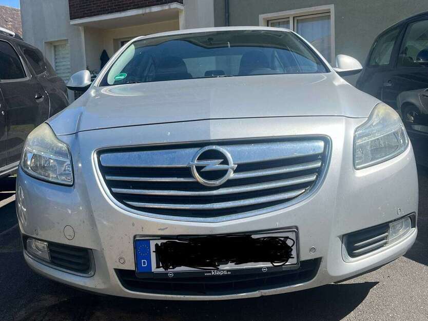 Opel Insignia 220.000 km 2.300 € Hildesheim 31135