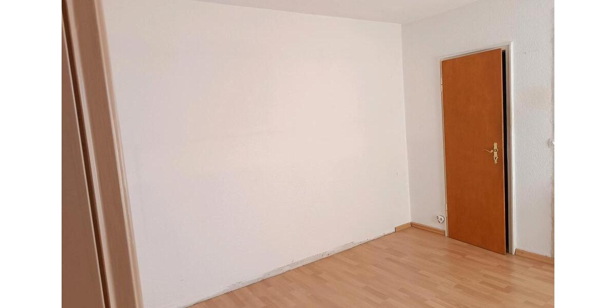 Etagenwohnung Salzgitter - 3 Zimmer, 65 m&sup2;, 78.000&euro; | Angebot:26739341