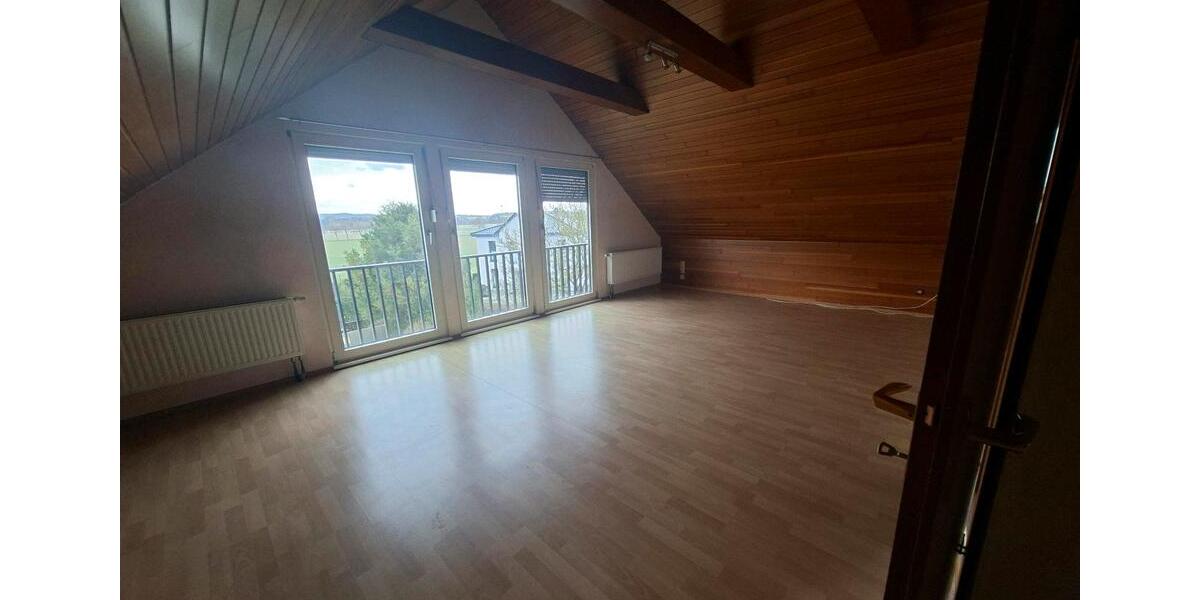 Dachgeschoßwohnung Langelsheim - 2 Zimmer, 62 m&sup2;, 500&euro; | Angebot:25505786