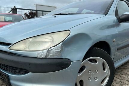 Peugeot 206 96.500 km 999 € Hildesheim 31137