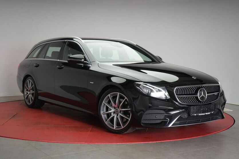 E 220