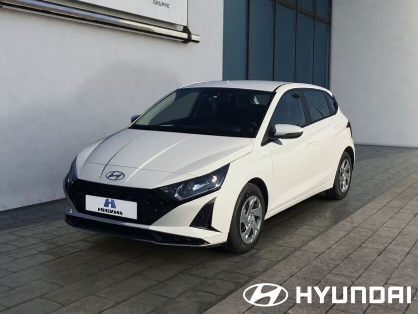 i20