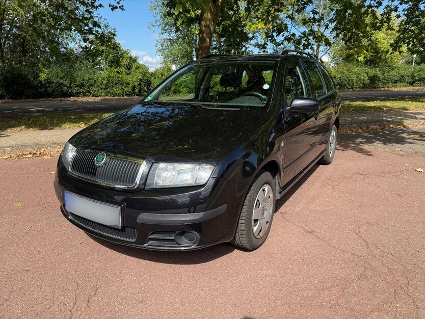 Skoda Fabia 166.000 km 2.999 € Hohenhameln 31249