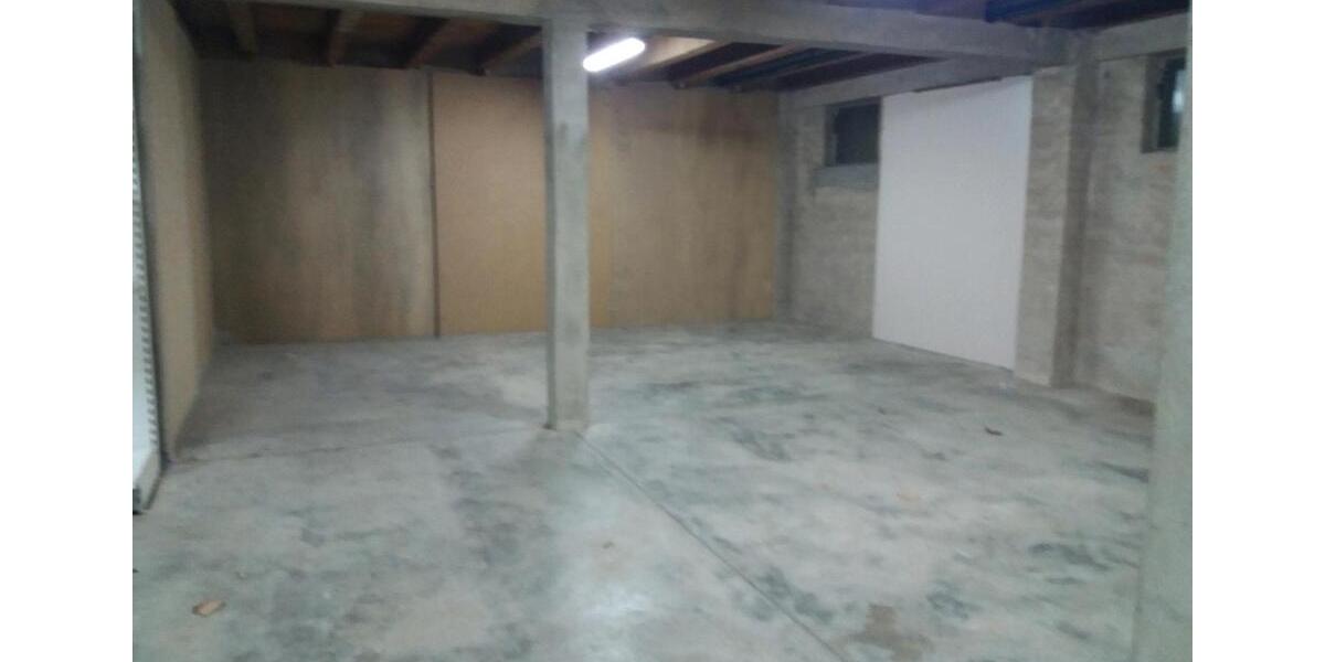 Gewerbeobjekt Salzgitter Ortschaft Südost - 350&euro; | Angebot:25051277