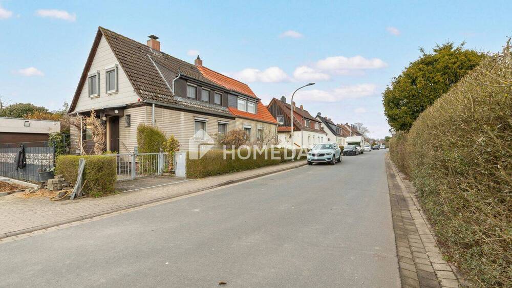 Doppelhaushälfte Braunschweig Südstadt - 4 Zimmer, 74 m&sup2;, 170.000&euro; | Angebot:26189376