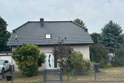 Haus Schladen-Werla Werla - 4 Zimmer, 121 m&sup2;, 375.000&euro; | Angebot:27301361