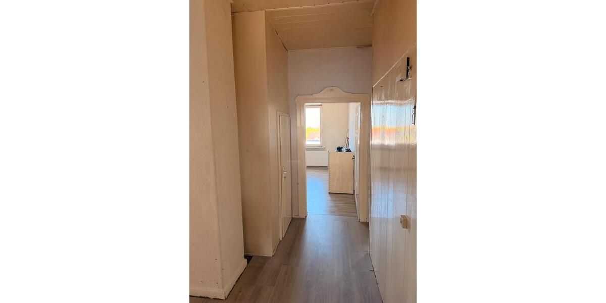 Dachgeschoßwohnung Ilsede - 4.5 Zimmer, 109 m&sup2;, 700&euro; | Angebot:26313188